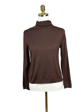 Woman’s Pendleton 100% merino wool lightweight brown turtleneck sweater PS